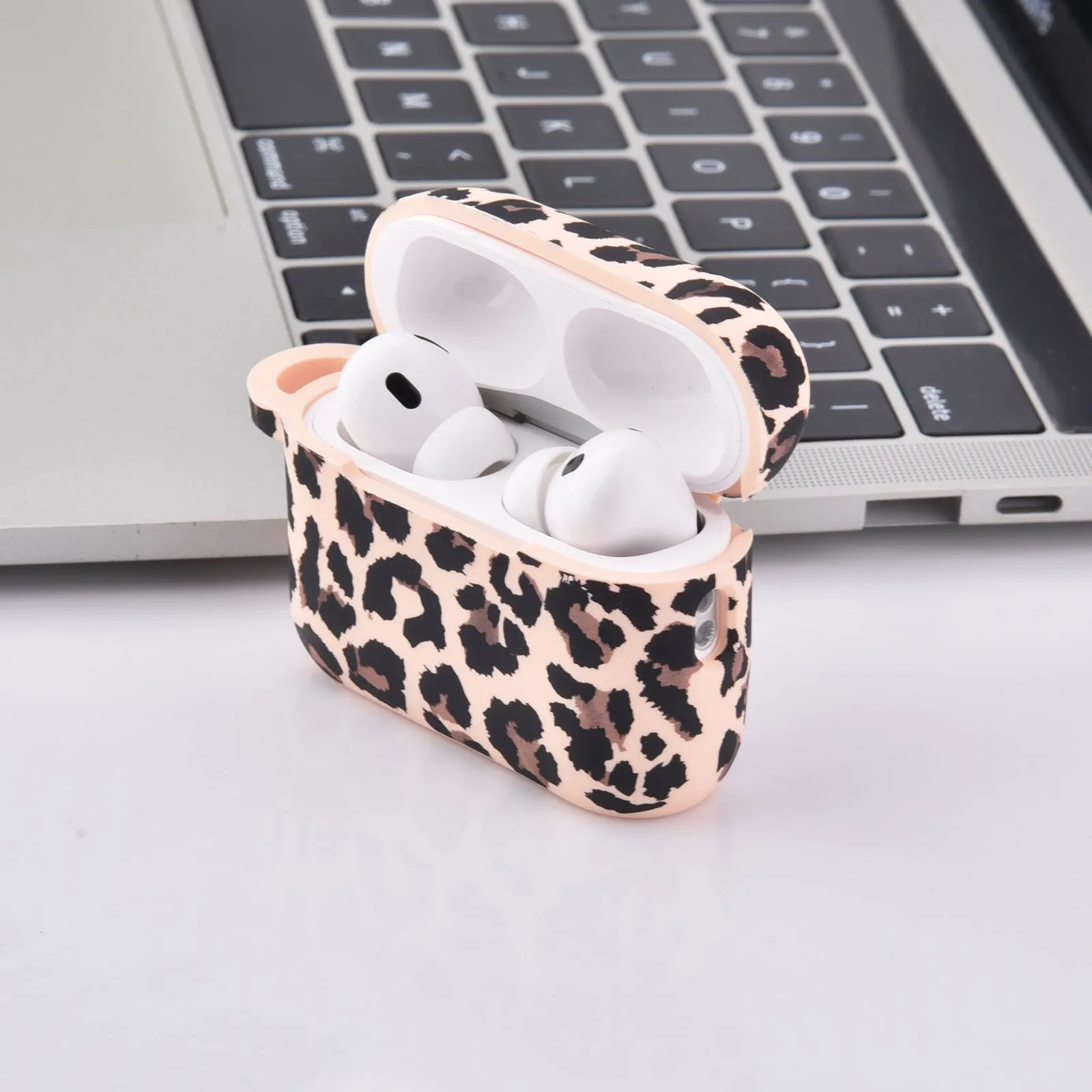 Silicone Case for AirPods Pro 2 with Pom Pom Keychain-Pink Cheetah Pattern